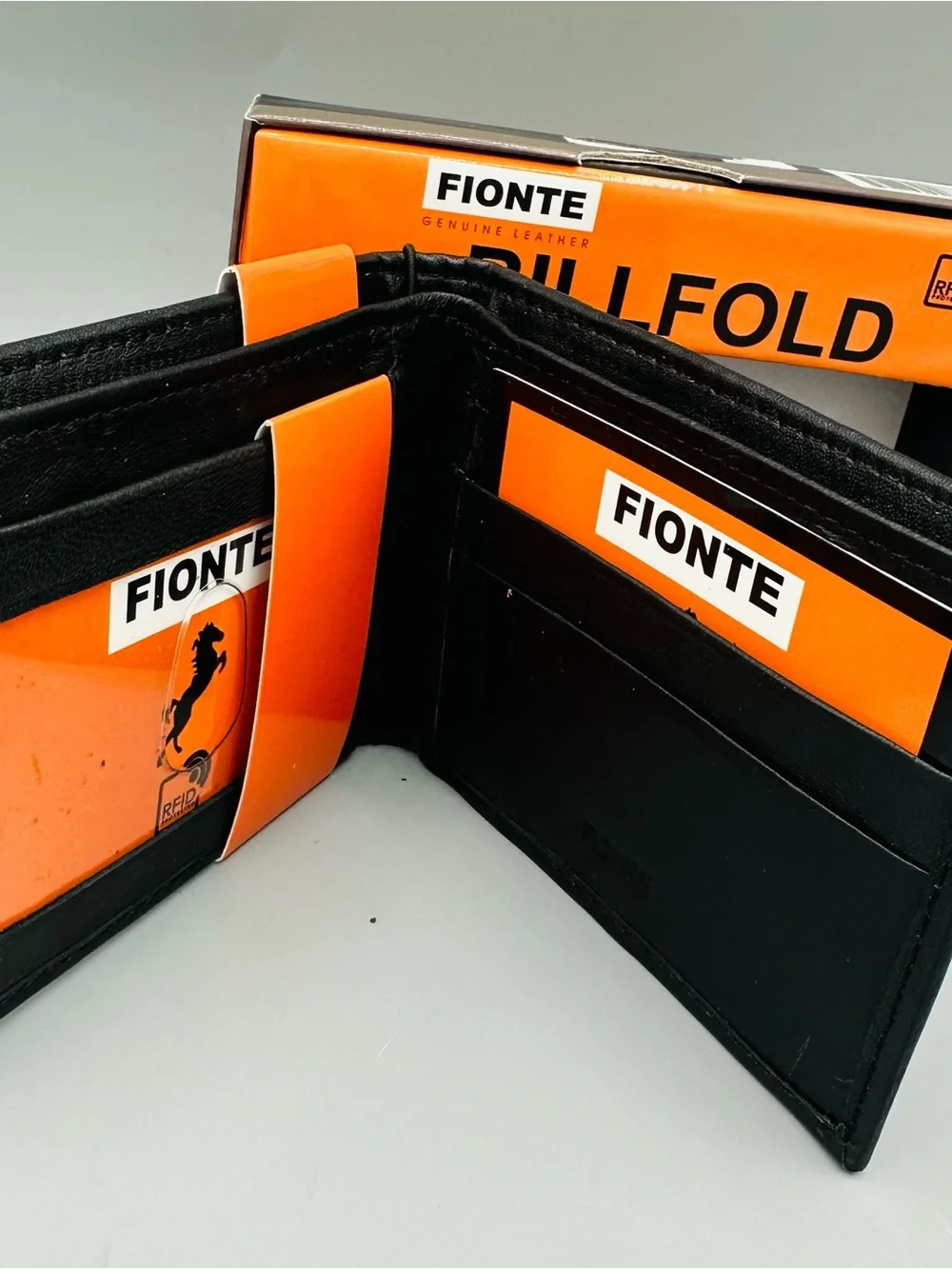 FIONTE Genuine Leather RFID Blocking Billfold Wallet Black Bifold New in Box!